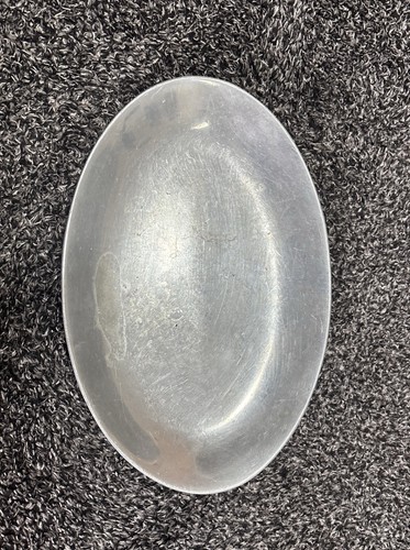 Scarce old cast aluminum - old,
